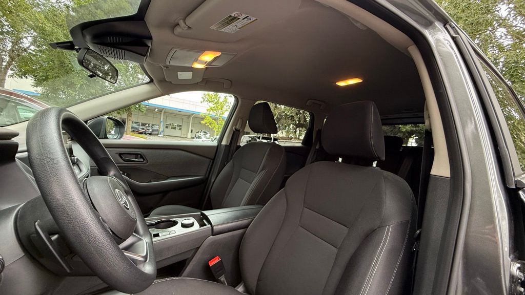 2023 Nissan Rogue S photo 25
