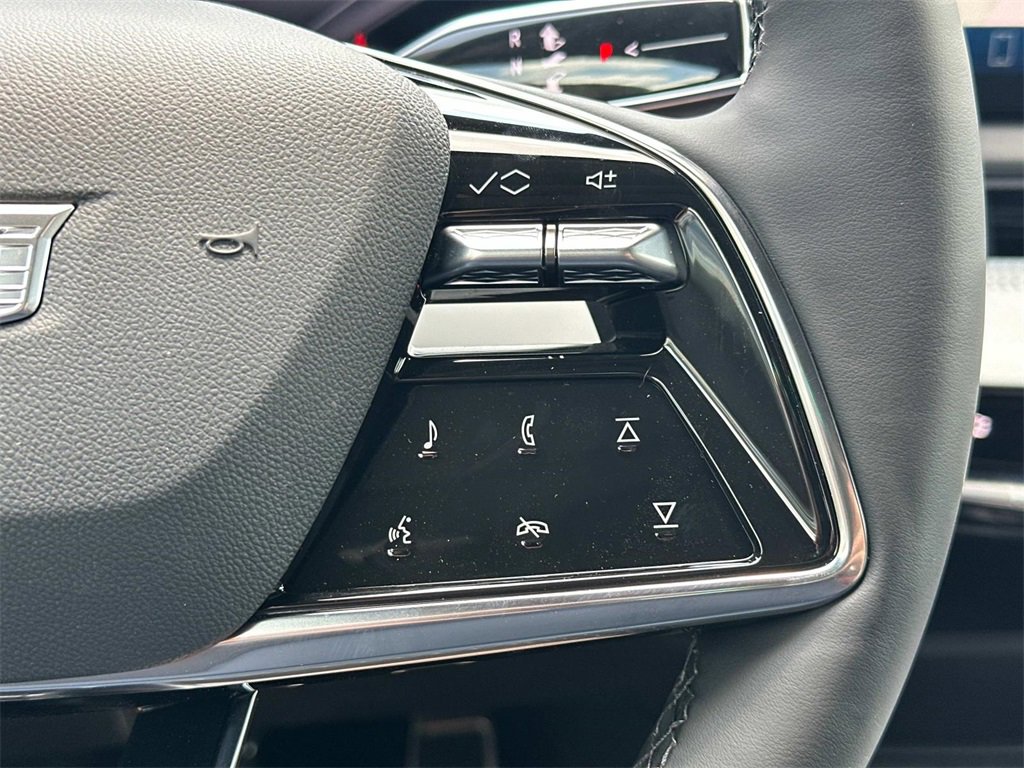 2025 Cadillac Optiq Sport photo 24