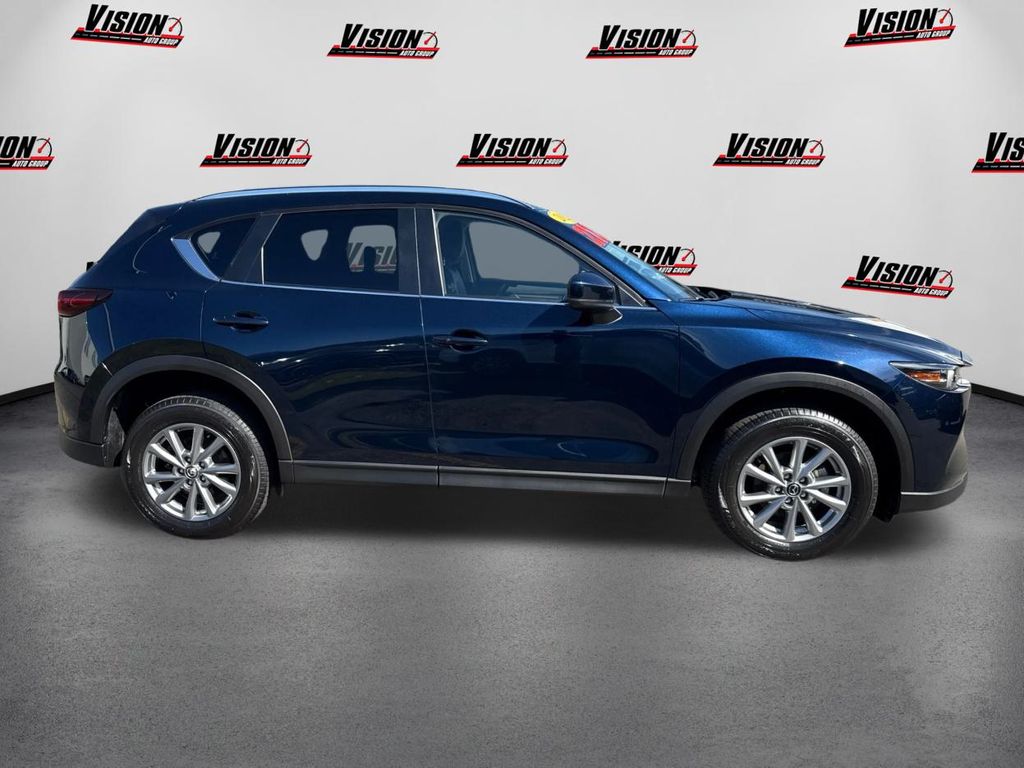 2023 Mazda CX-5 2.5 S Preferred photo 4