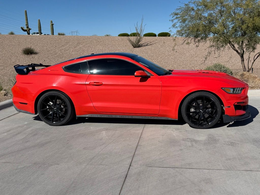2015 Ford Mustang GT Premium photo 3