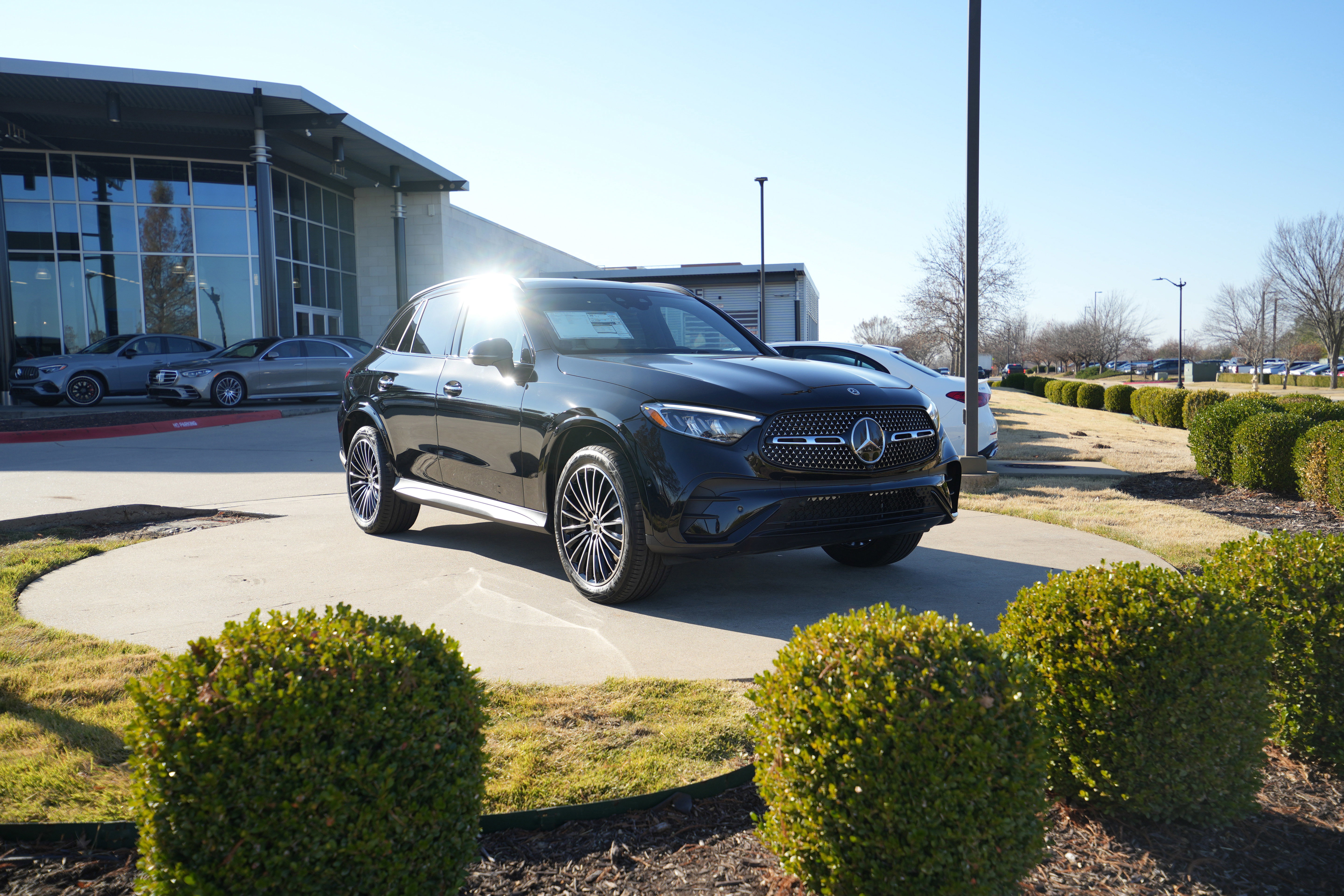 2026 Mercedes-Benz GLC Base's photo