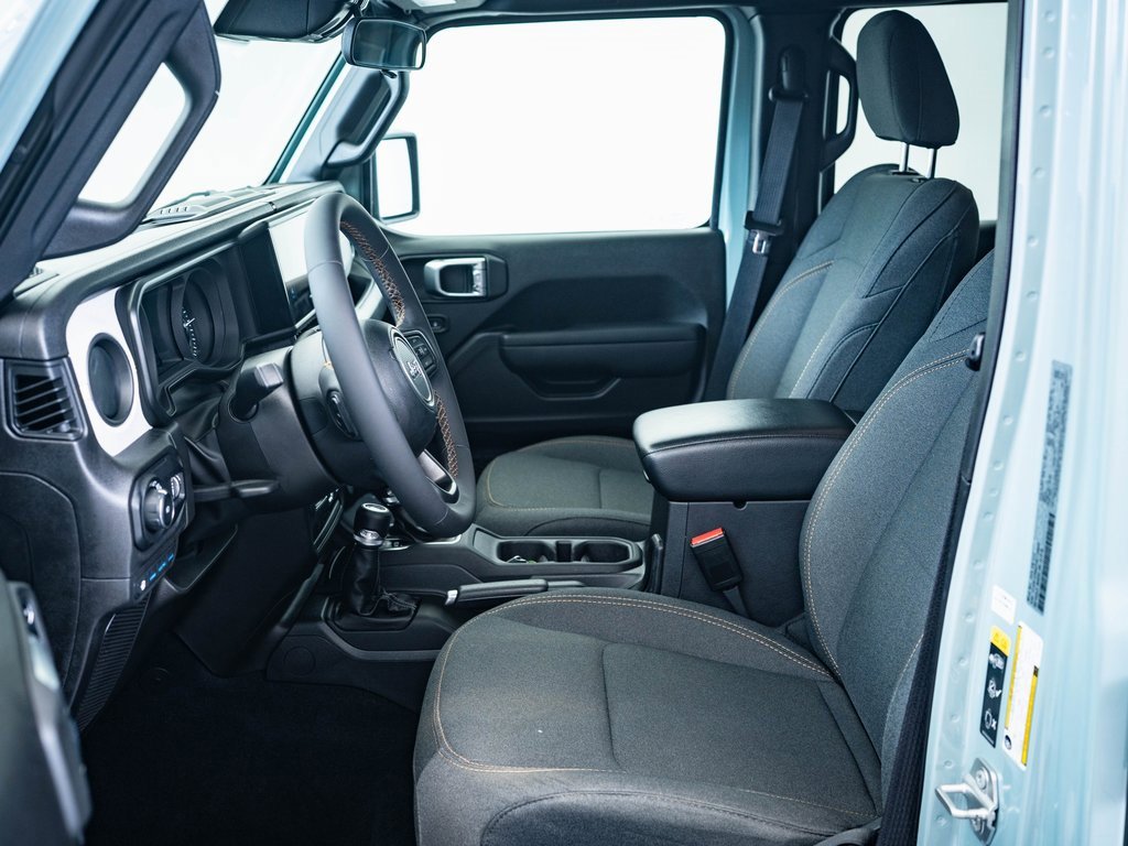 2024 Jeep Wrangler Sport S 4xe photo 4