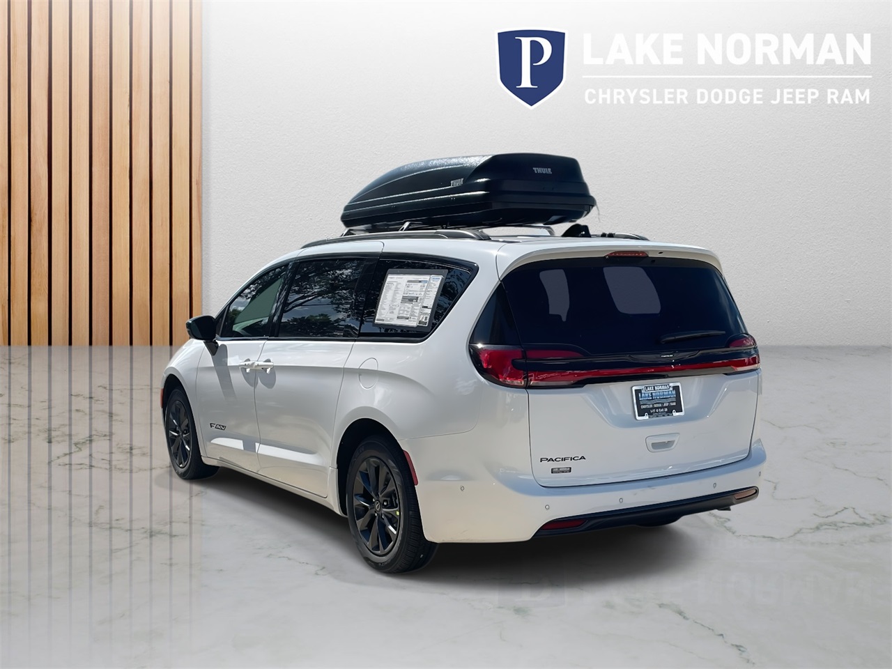 2025 Chrysler Pacifica photo 6