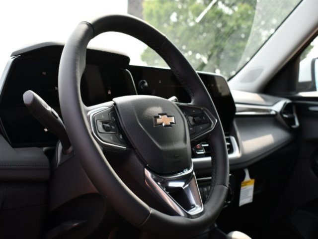 2024 Chevrolet Trailblazer LT photo 9