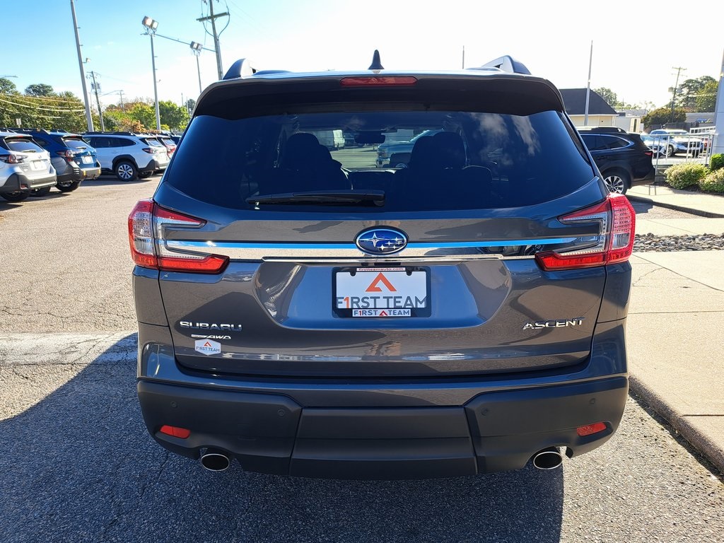 2024 Subaru Ascent Premium photo 3