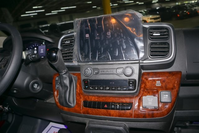 2023 Ram ProMaster 2500 Window Van photo 11
