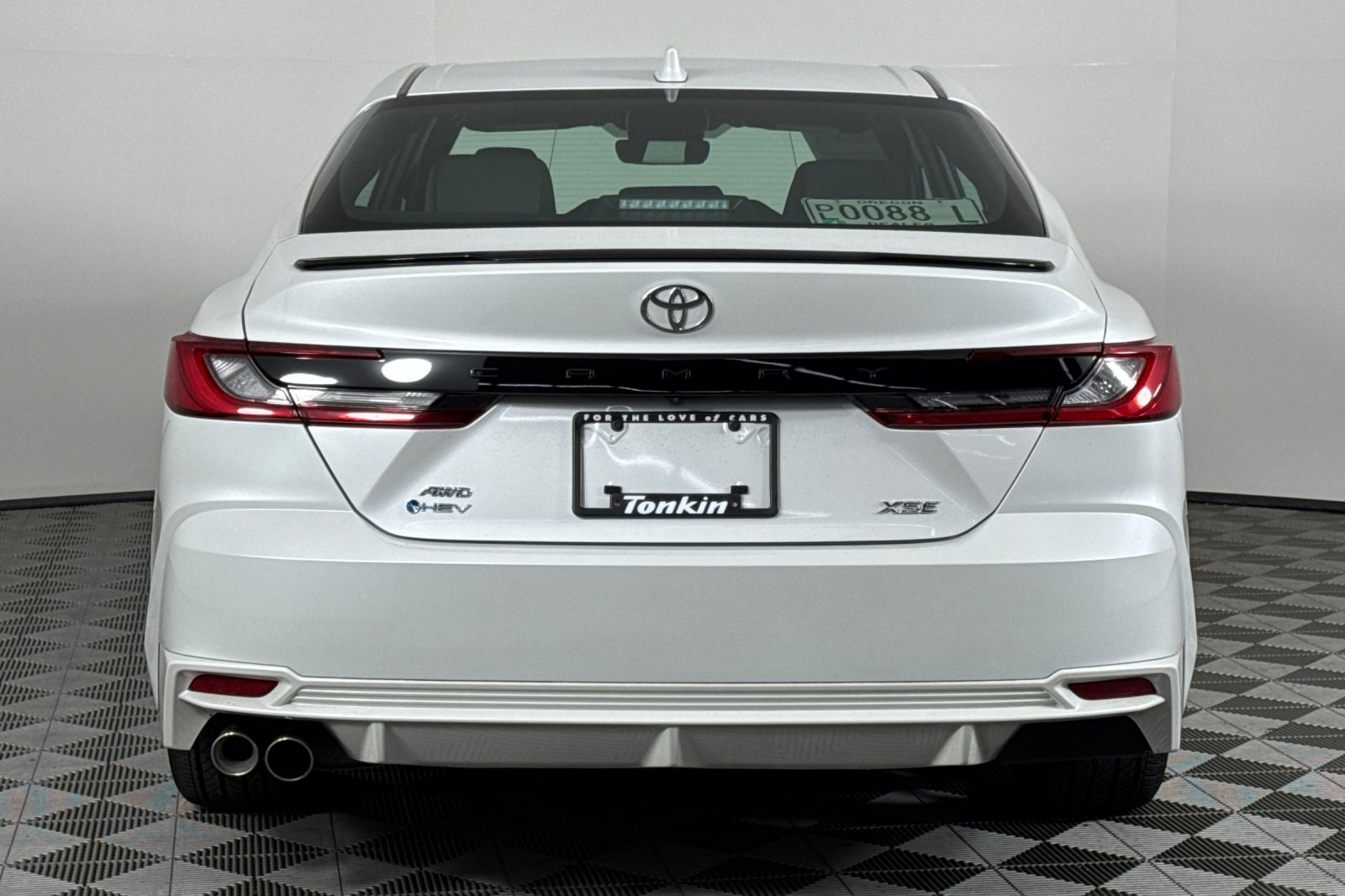 2025 Toyota Camry XSE photo 4