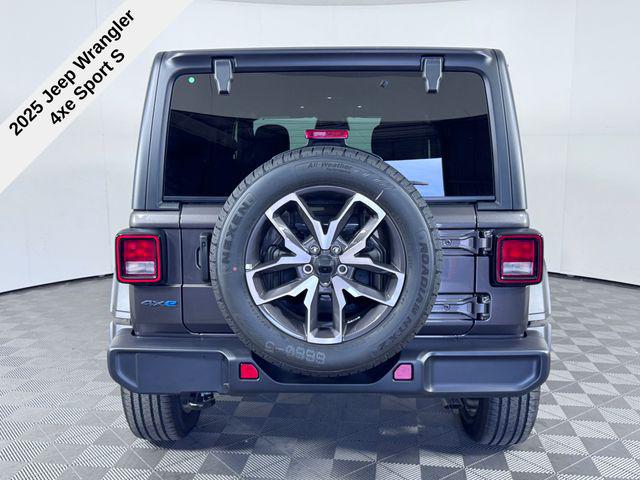 2025 Jeep Wrangler Sport S 4xe photo 7