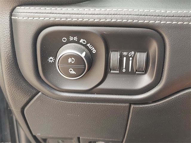 2020 Ram 2500 Limited photo 24