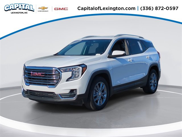 2024 GMC Terrain SLT's photo