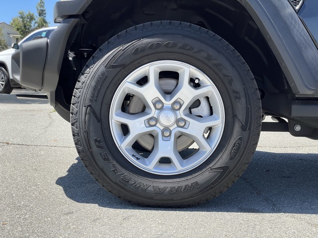 2021 Jeep Wrangler Unlimited Islander photo 10