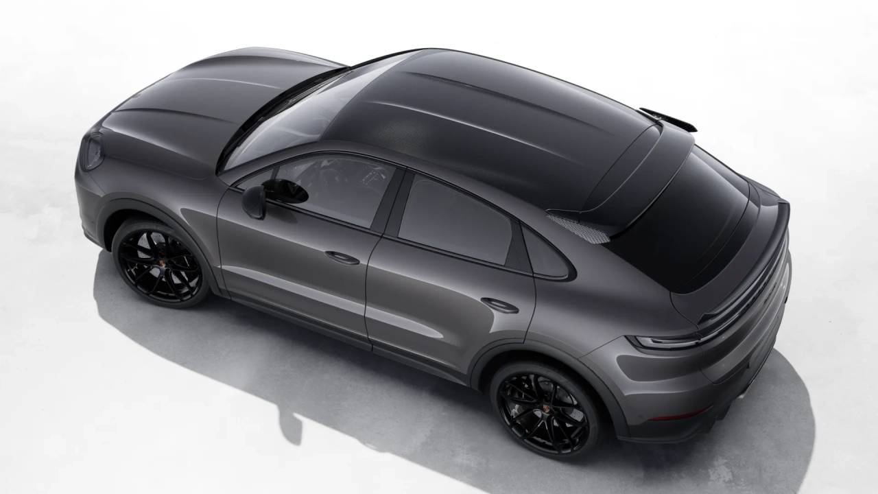 2026 Porsche Cayenne Turbo GT photo 4