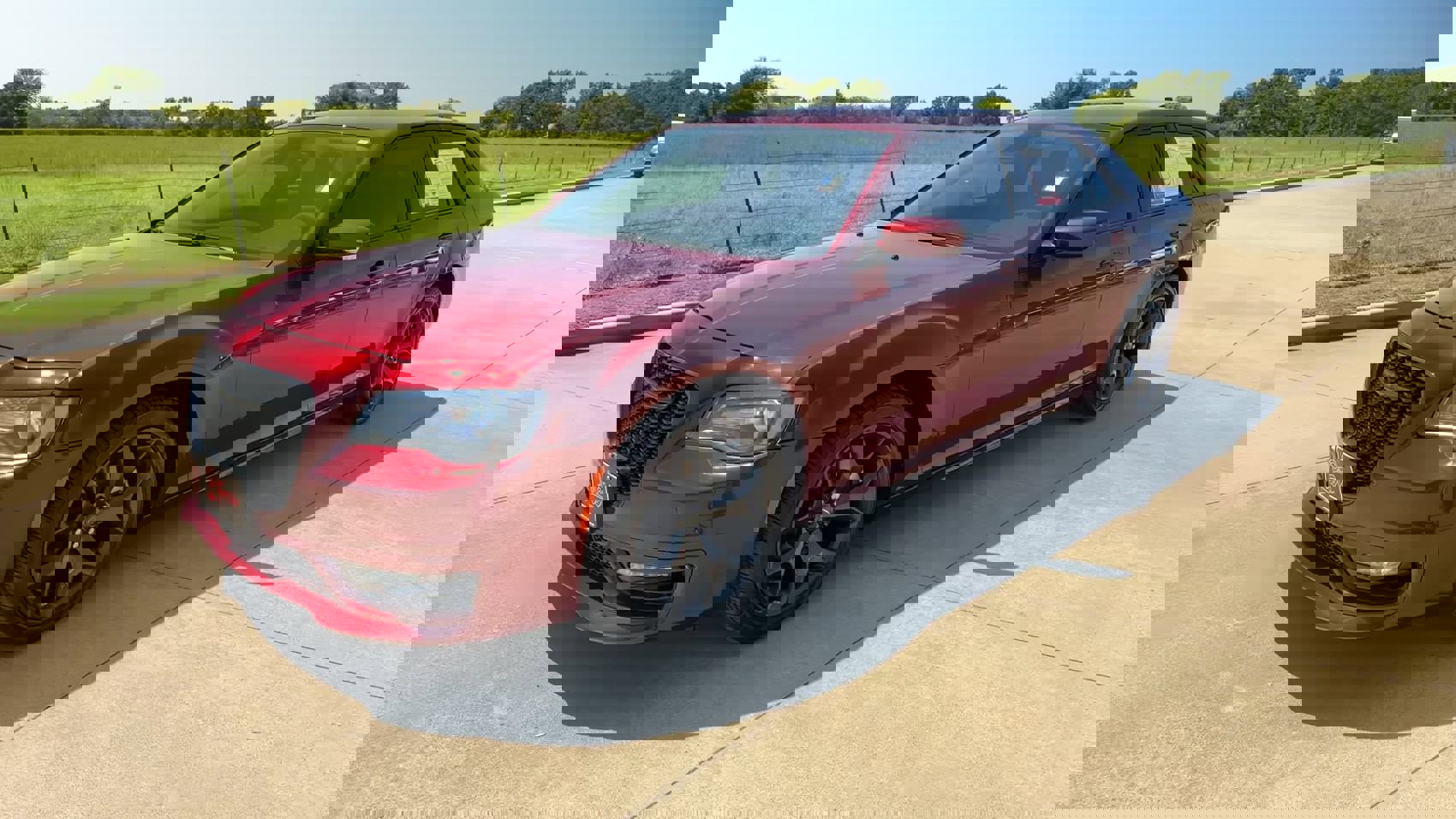 2023 Chrysler 300 Touring L photo 4