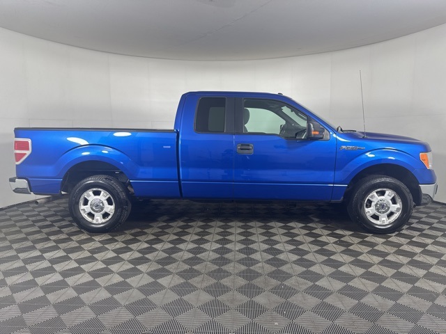 2014 Ford F-150 XLT photo 2