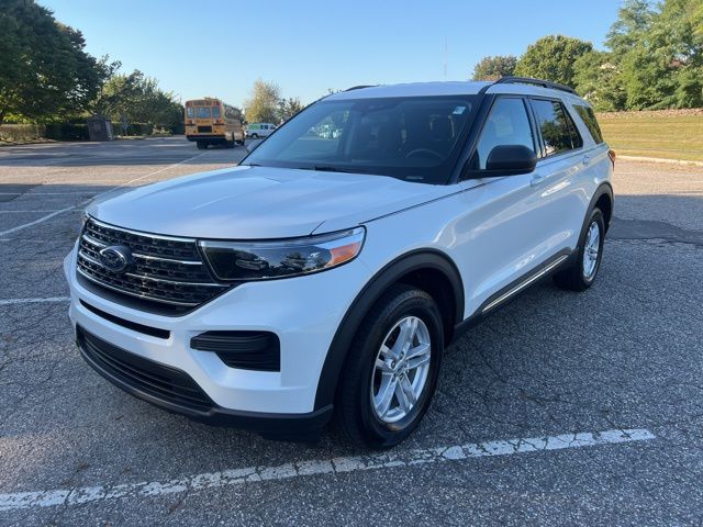 2022 Ford Explorer XLT photo 2
