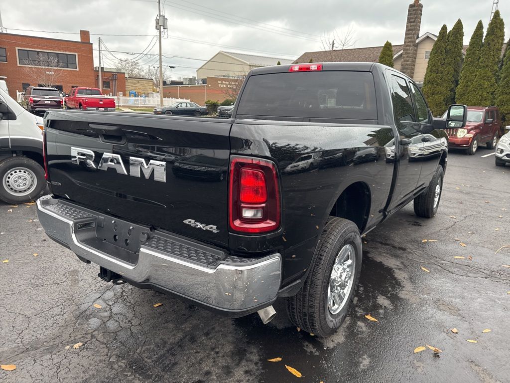 2025 Ram 2500 Tradesman photo 4