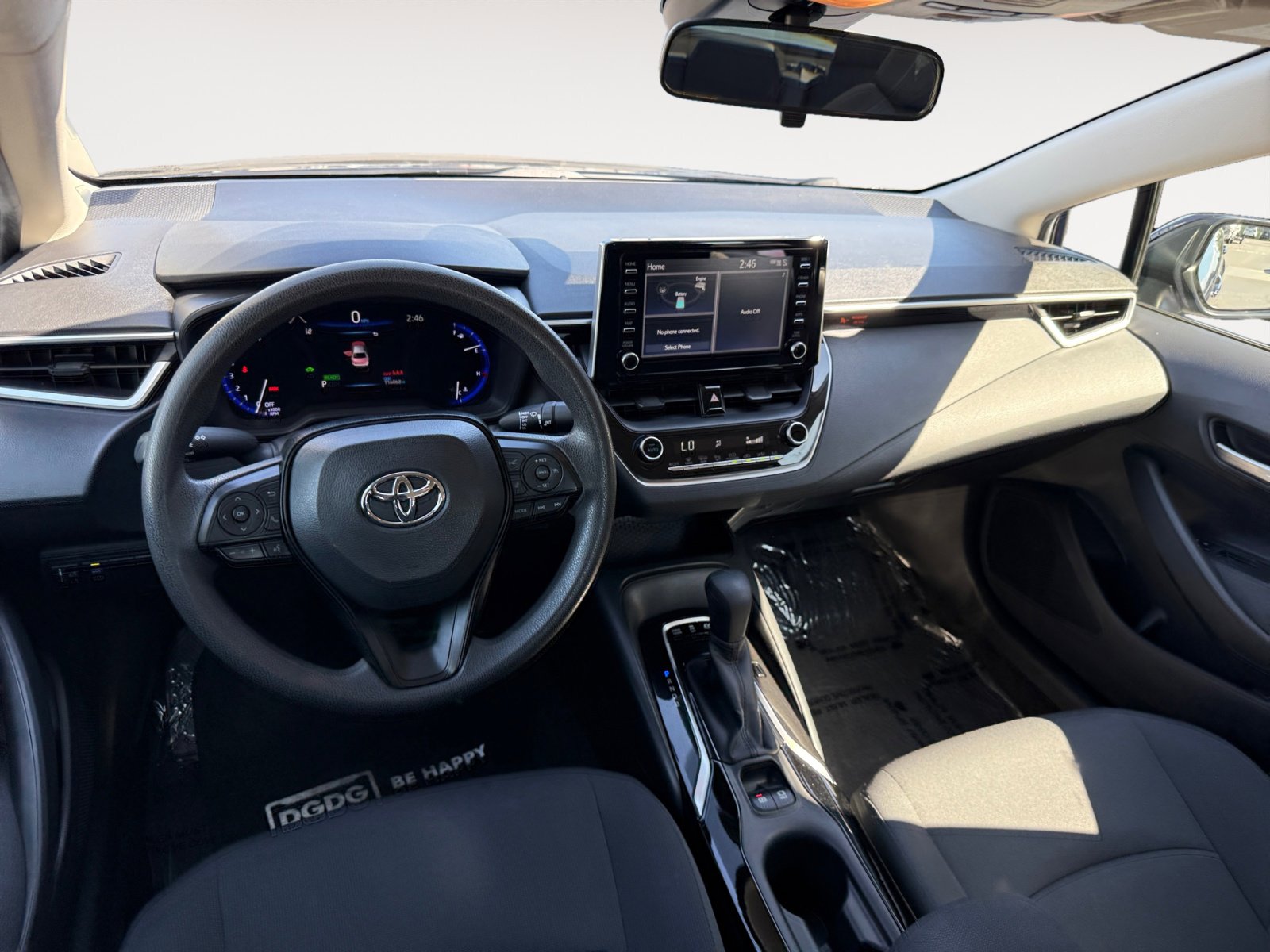 2020 Toyota Corolla Hybrid LE photo 15