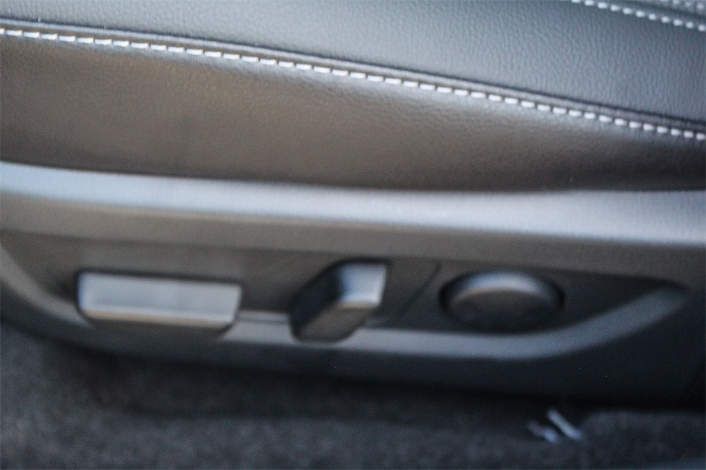 2025 Mazda CX-50 Preferred photo 21