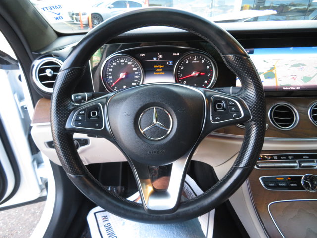 2018 Mercedes Benz E 300 photo 24