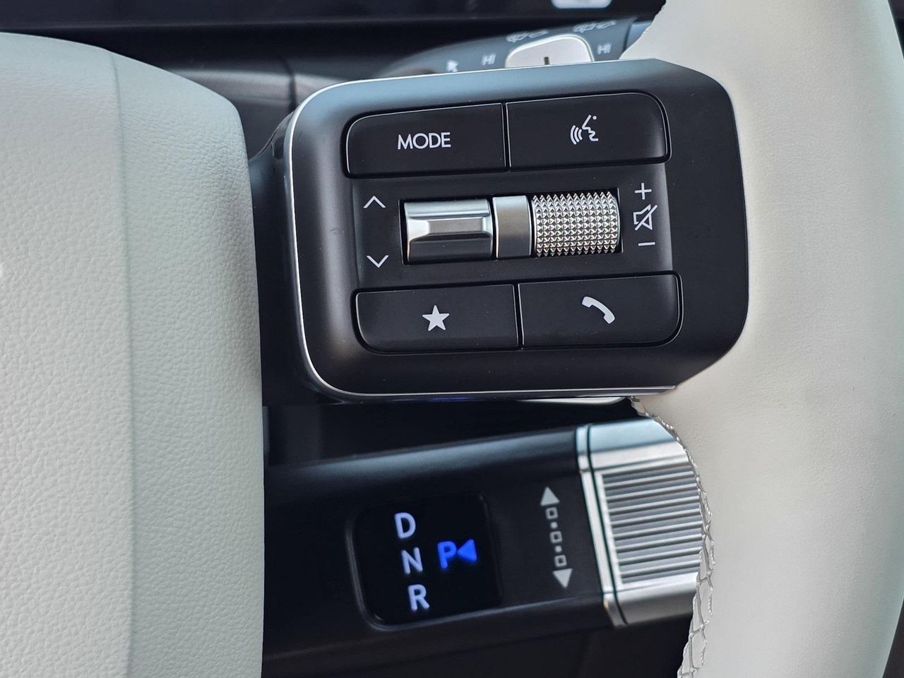 2026 Hyundai Santa Fe SEL photo 30