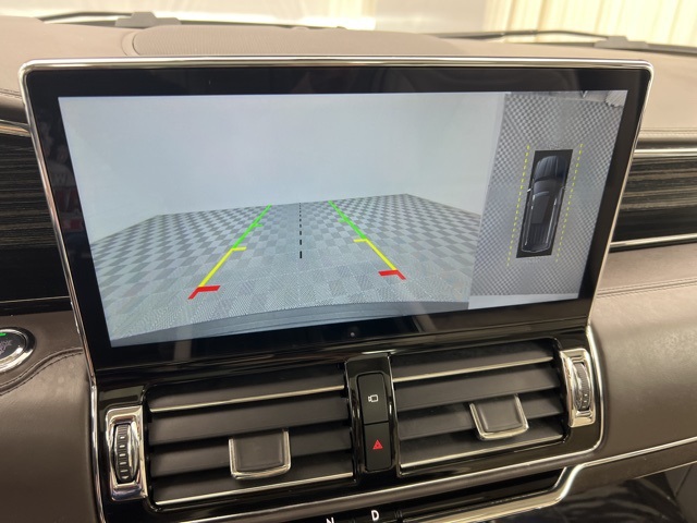 2024 Lincoln Navigator Black Label photo 17