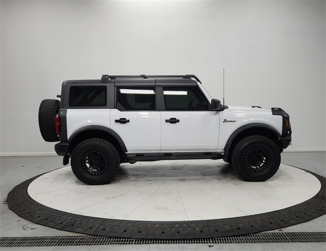 2023 Ford Bronco Base photo 8