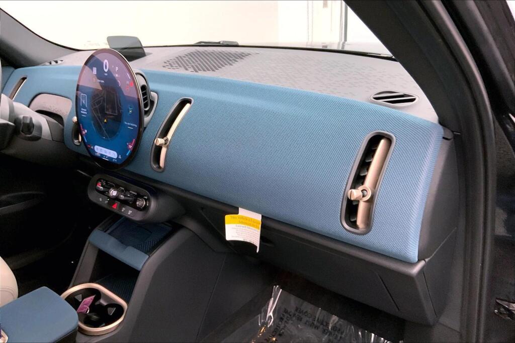 2025 Mini Countryman ALL4 photo 10