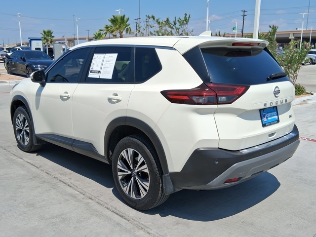 2023 Nissan Rogue SV photo 4