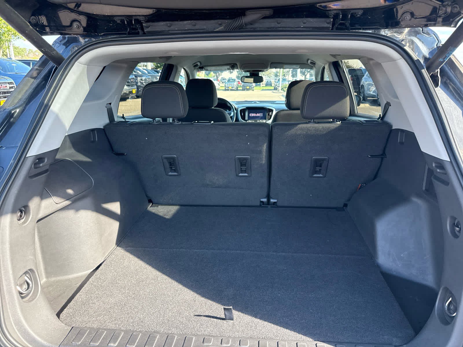 2021 Gmc Terrain SLE photo 7