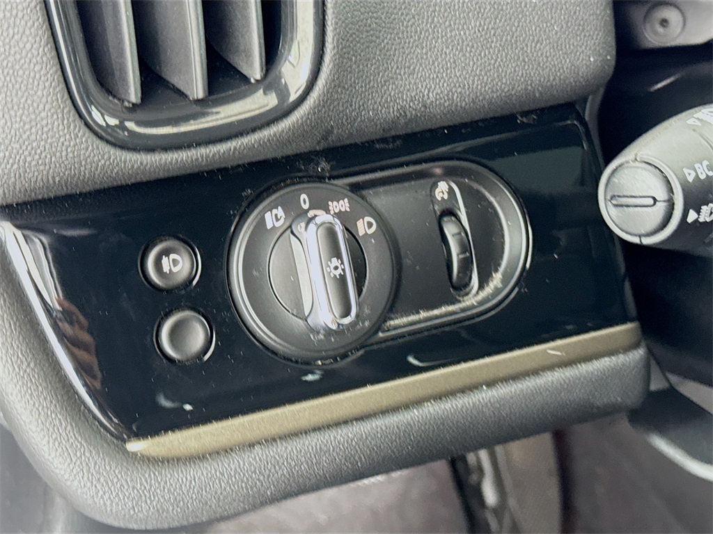 2023 Mini Cooper S ALL4 photo 10