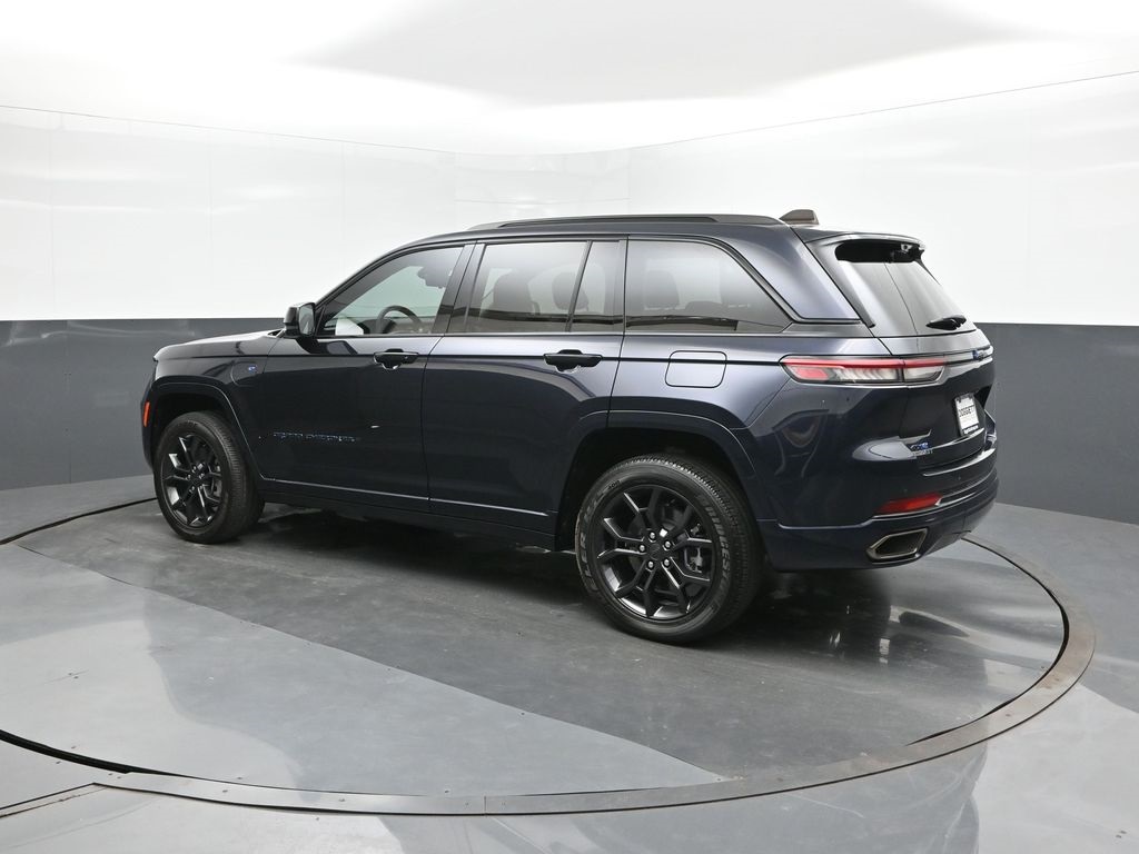 2023 Jeep Grand Cherokee 4xe photo 4