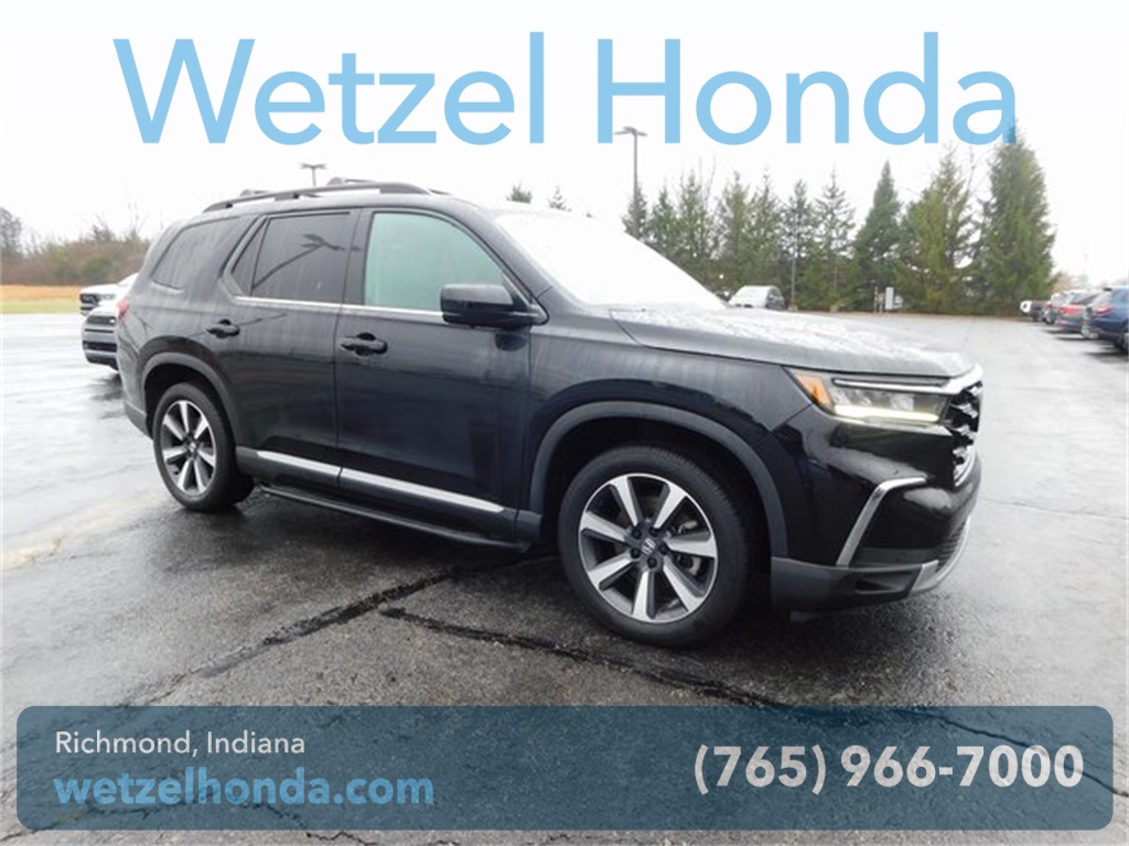 2023 Honda Pilot Elite's photo