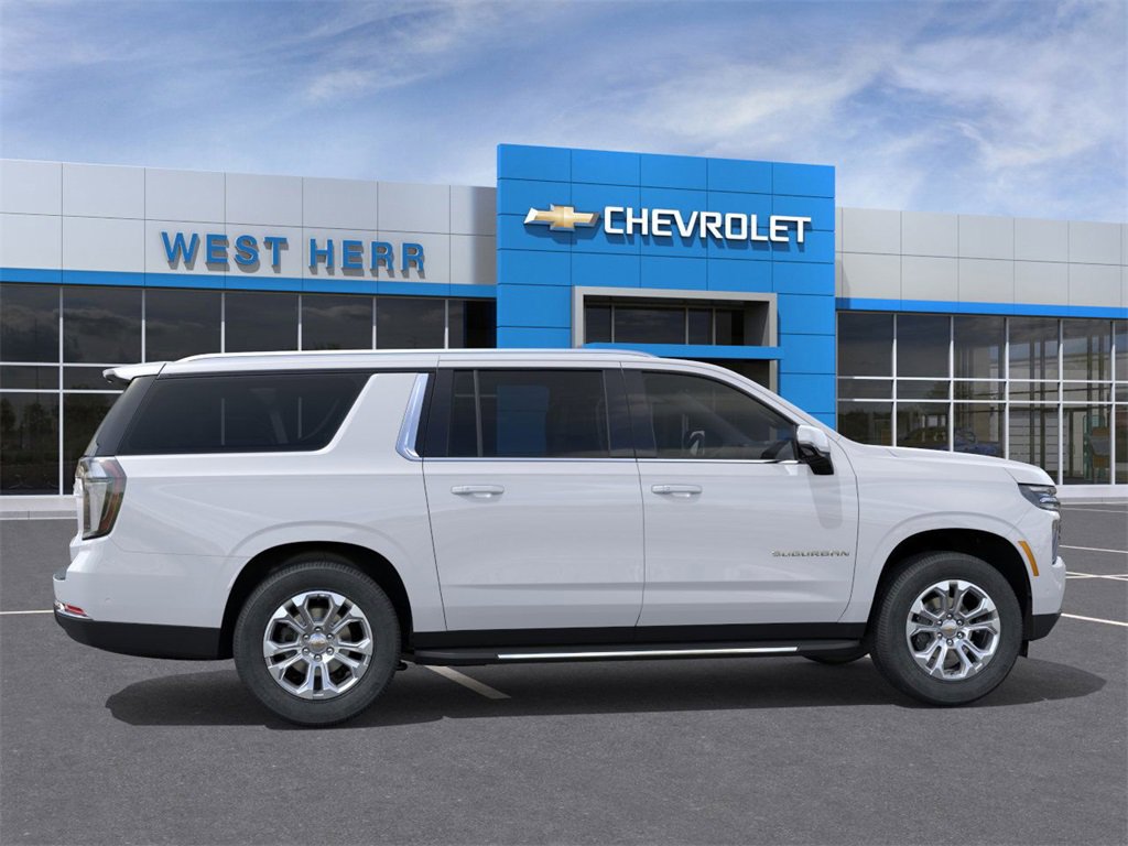 2026 Chevrolet Suburban LT photo 4