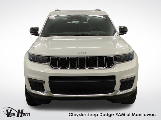2025 Jeep Grand Cherokee Limited photo 12