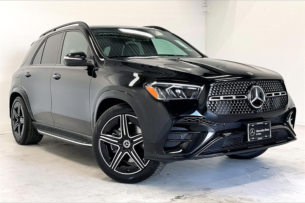 2026 Mercedes-Benz GLE GLE580's photo