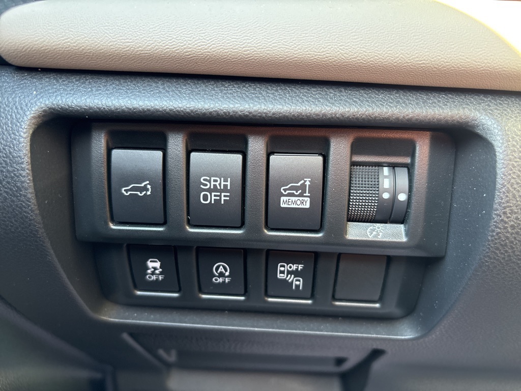 2023 Subaru Forester Limited photo 22