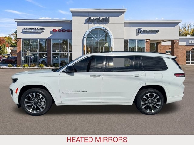 2022 Jeep Grand Cherokee Overland photo 4