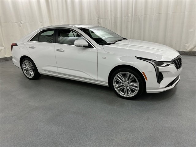 2023 Cadillac CT4