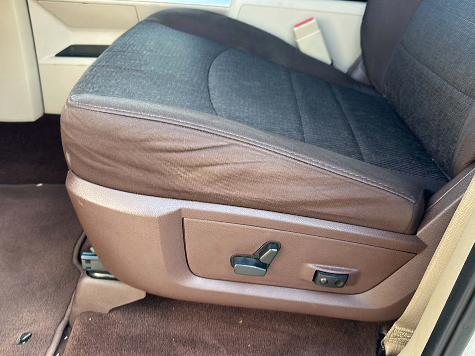 2015 Ram 1500 Lone Star photo 4