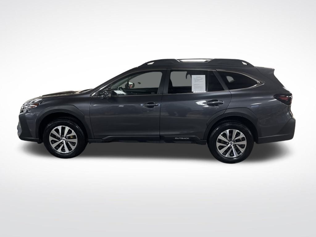 2023 Subaru Outback Premium photo 2