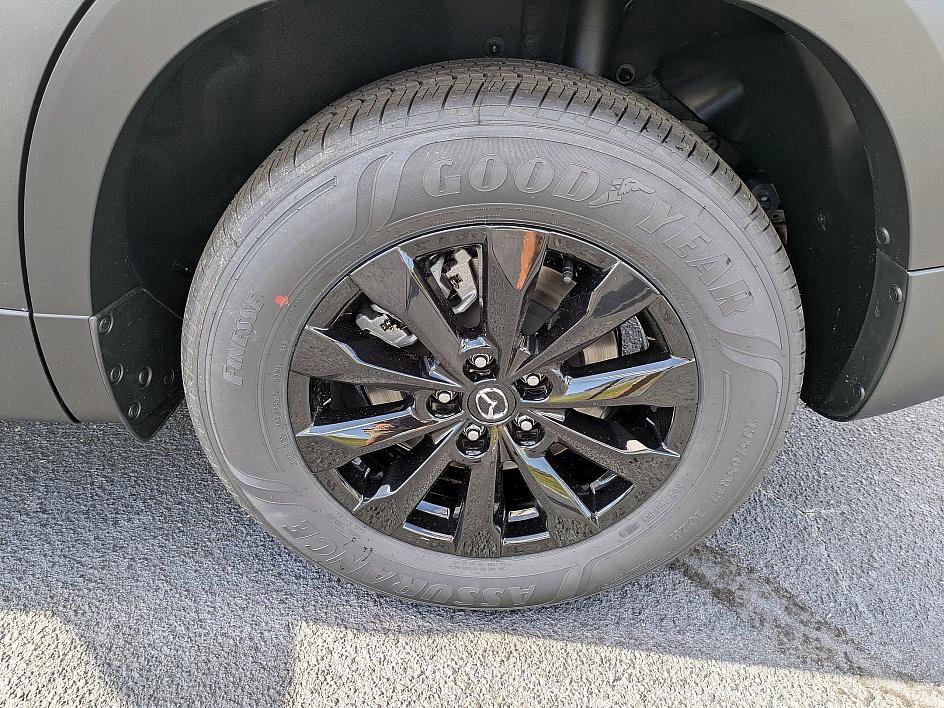 2025 Mazda CX-50 2.5 Select photo 8