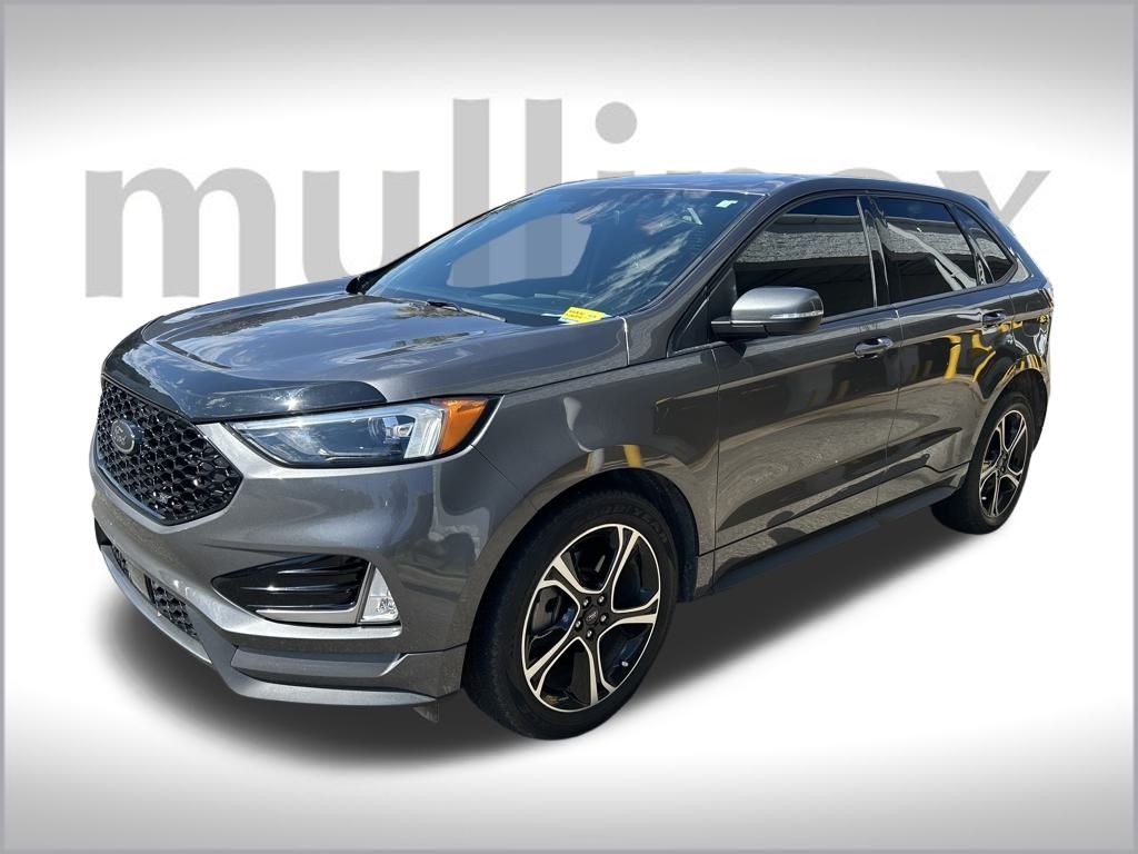 2021 Ford Edge ST photo 3