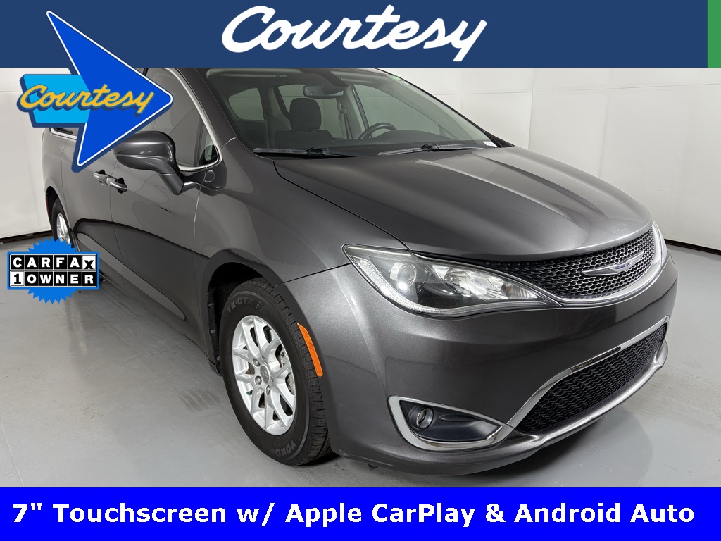 2020 Chrysler Pacifica Touring