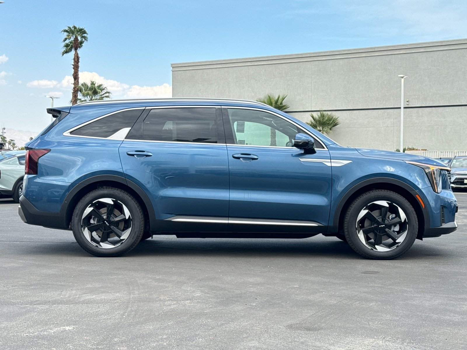 2025 Kia Sorento Hybrid SX Prestige photo 2