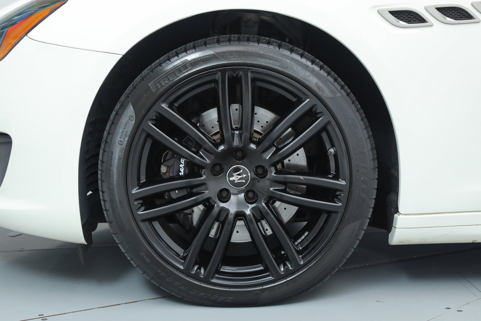 2022 Maserati Quattroporte Modena photo 17