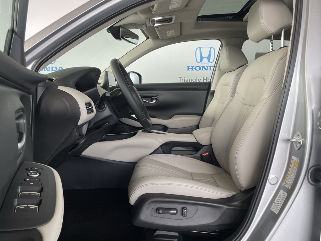 2026 Honda HR-V EX-L photo 9