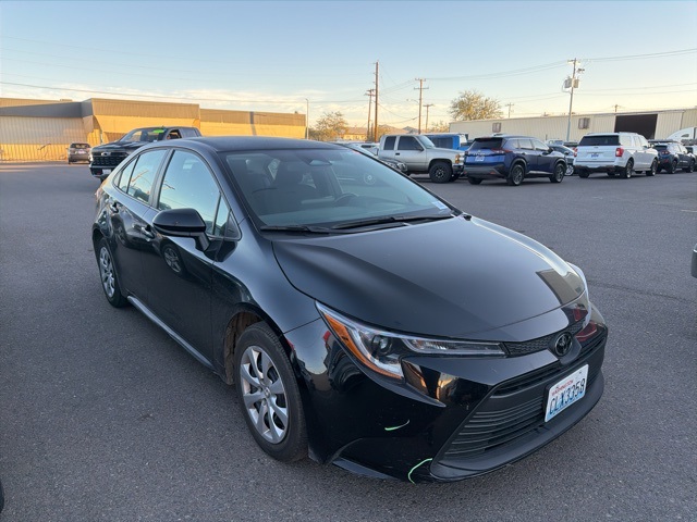 Used 2024 Toyota Corolla LE with VIN 5YFB4MDE0RP172834 for sale in Northfield, Minnesota