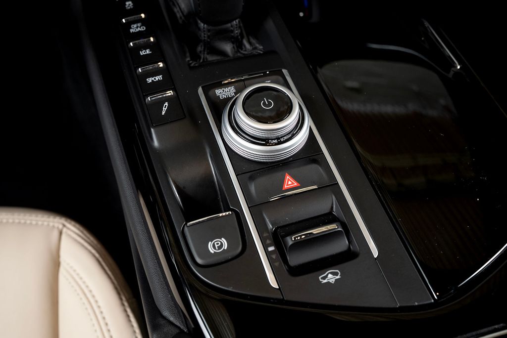 2022 Maserati Levante GT photo 42