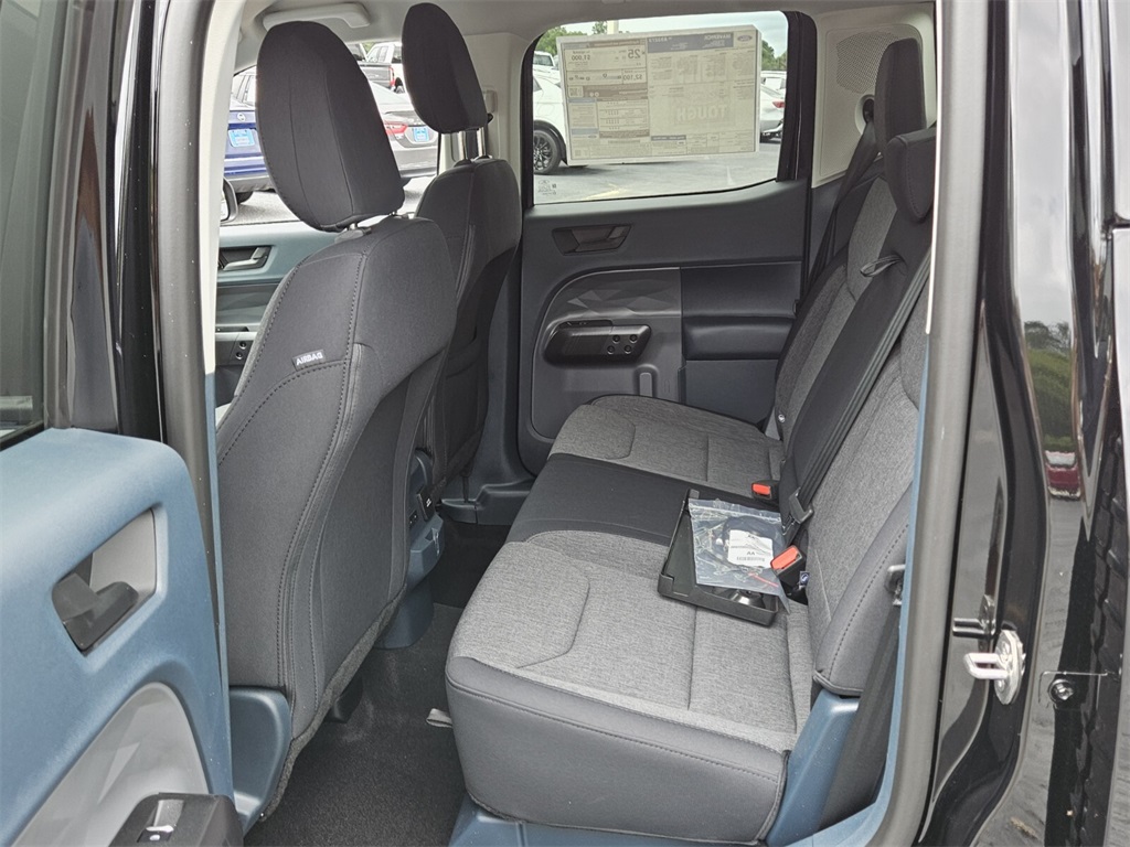 2025 Ford Maverick XLT photo 4
