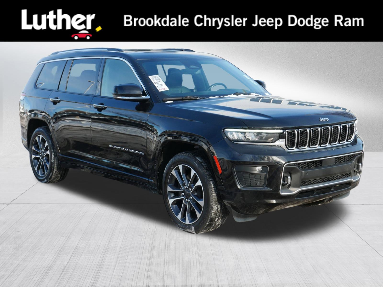 2021 Jeep Grand Cherokee L Overland's photo
